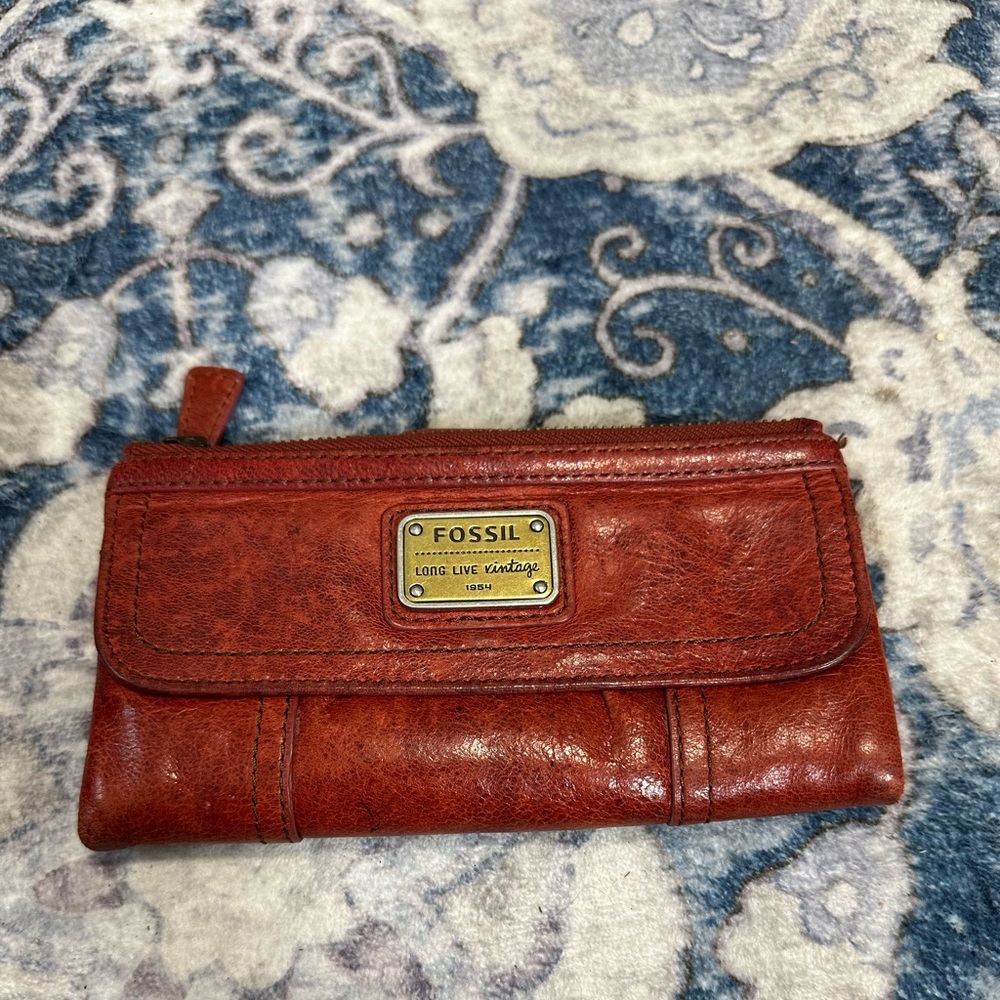 3 for $20–Fossil Rusty Red Leather Wallet